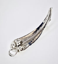 Load image into Gallery viewer, Sterling Silver Single Gum Leaf J419
