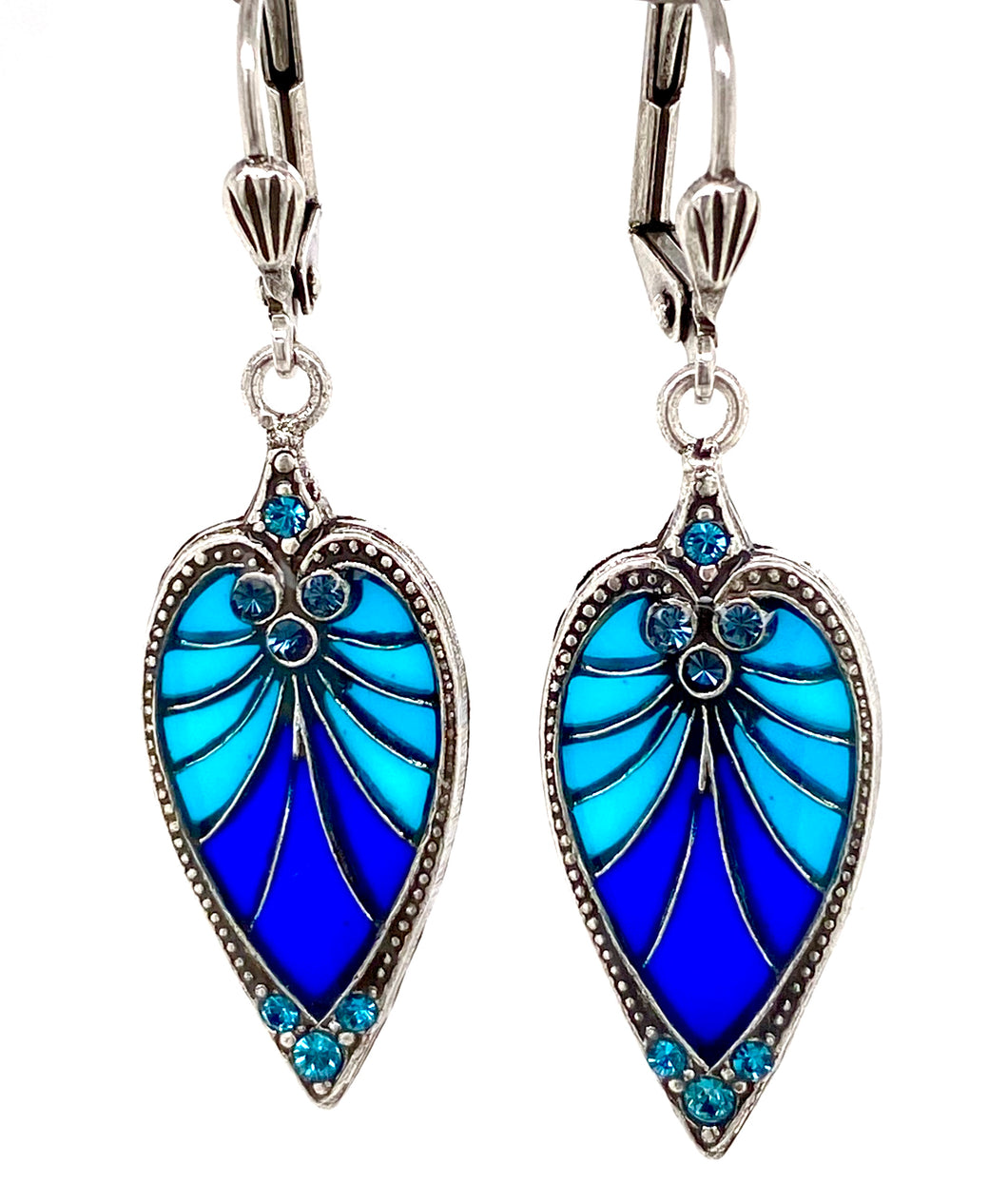 Au bout des Rêves Clair de Lune Earrings. 18014D-01/05