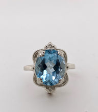 Load image into Gallery viewer, Sterling Silver and Gemstone Victorian Ring J385
