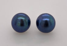 Load image into Gallery viewer, Sterling Silver Cultured Pearl studs
