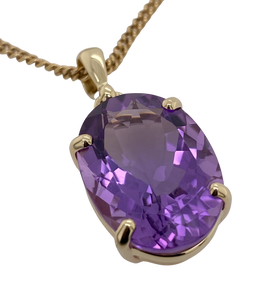 9ct Yellow Gold Amethyst Pendant. GA-68