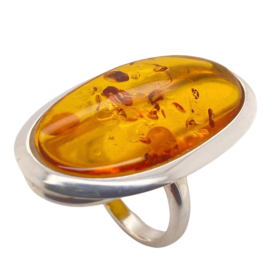 Sterling Silver Amber Ring. AC18